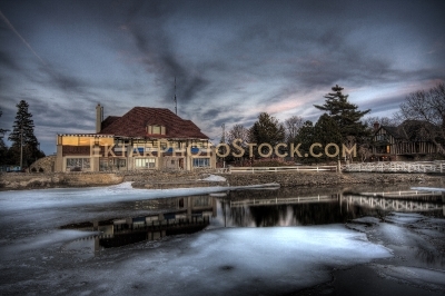 Britannia Yacht Club Shalet