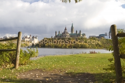 Parliament building fall view from bike part gatineau side of th